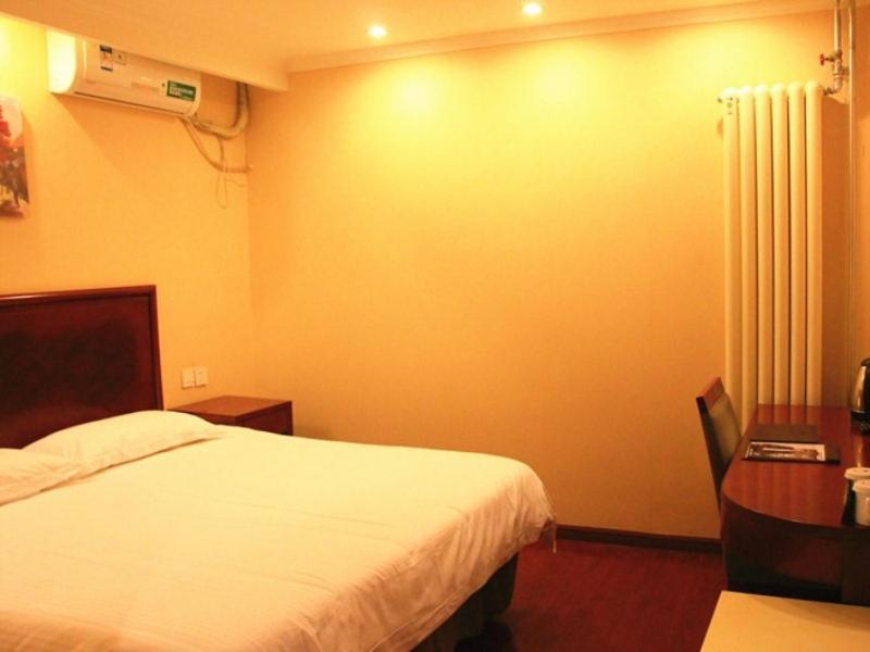 Greentree Inn Beijing Fengtai Dacheng Road Huanleshuimofang Business Hotel Dış mekan fotoğraf