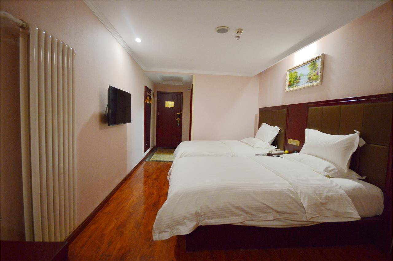 Greentree Inn Beijing Fengtai Dacheng Road Huanleshuimofang Business Hotel Dış mekan fotoğraf