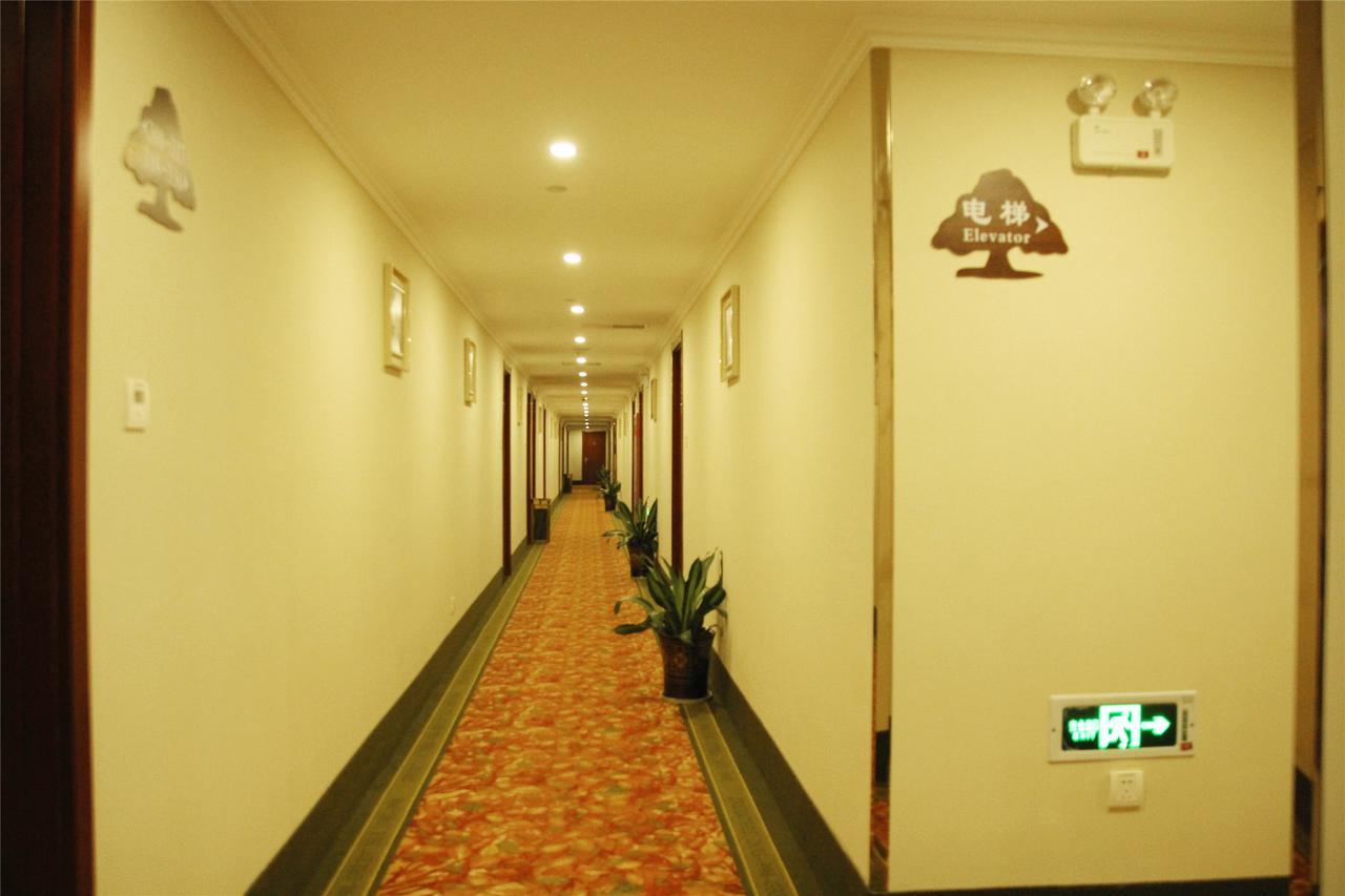 Greentree Inn Beijing Fengtai Dacheng Road Huanleshuimofang Business Hotel Dış mekan fotoğraf